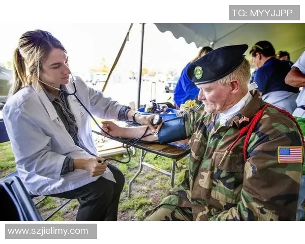 足球巨星化身街头流浪汉挑战自我引发社会关注与思考